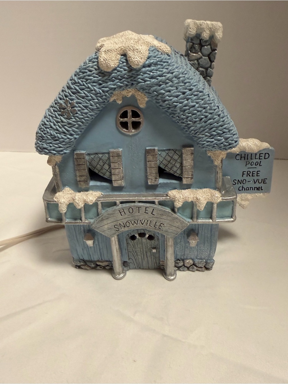 Encore living snow buddies hotel